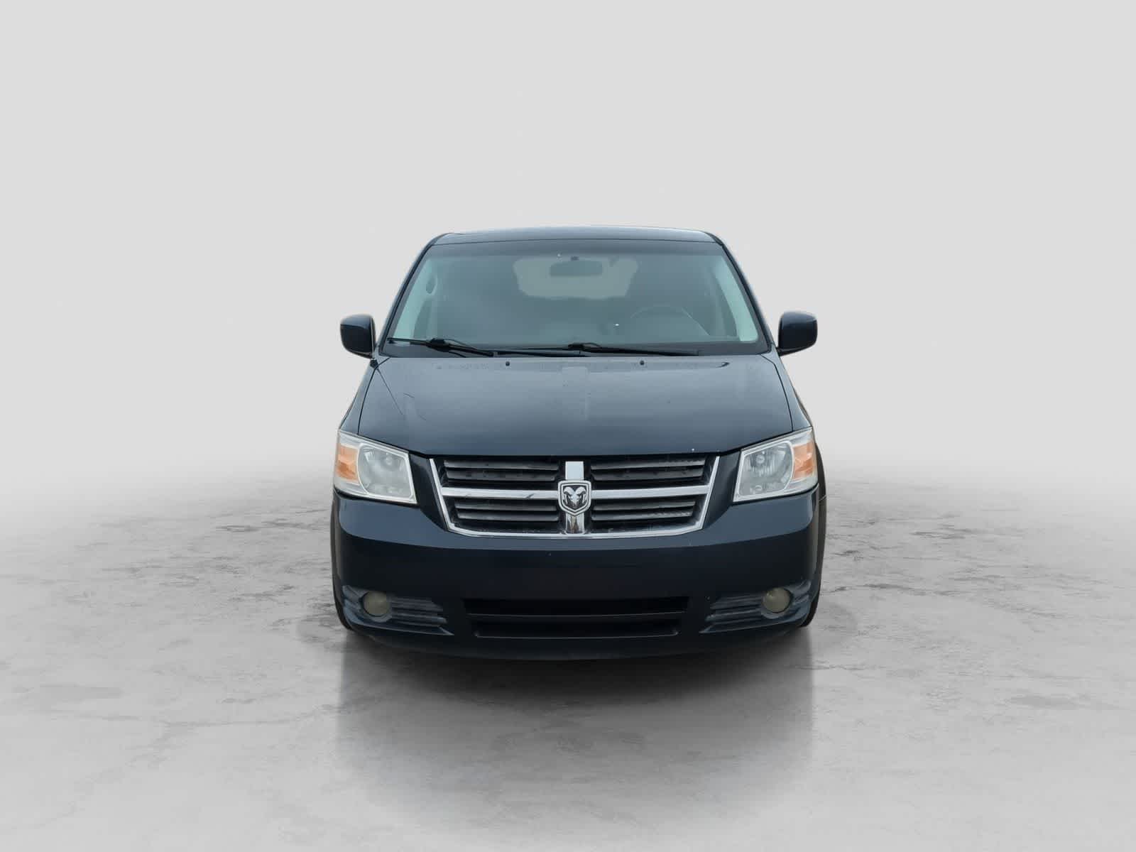 Thumbnail: 2008 Dodge Grand Caravan - 3