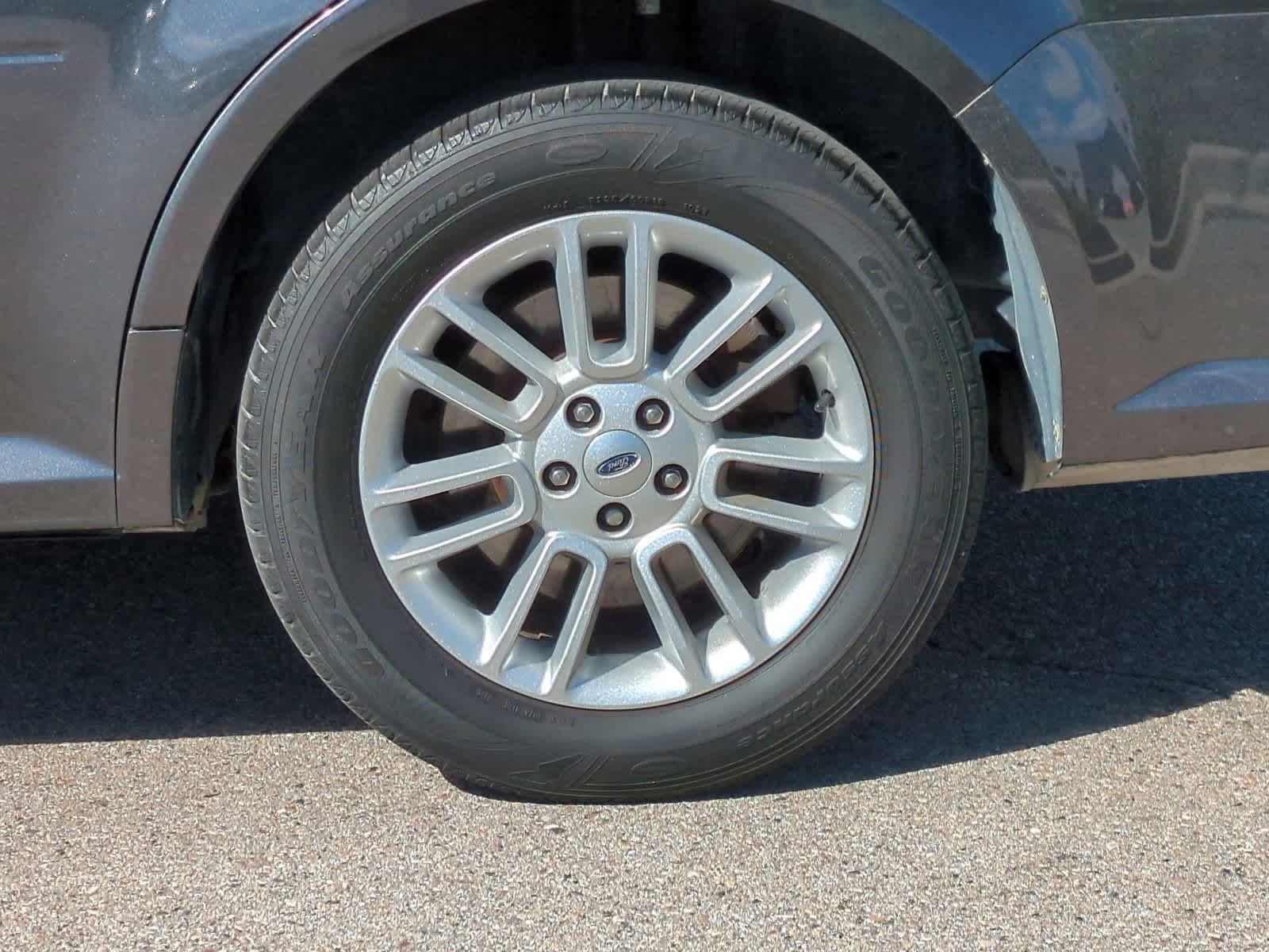 Thumbnail: 2019 Ford Flex - 14