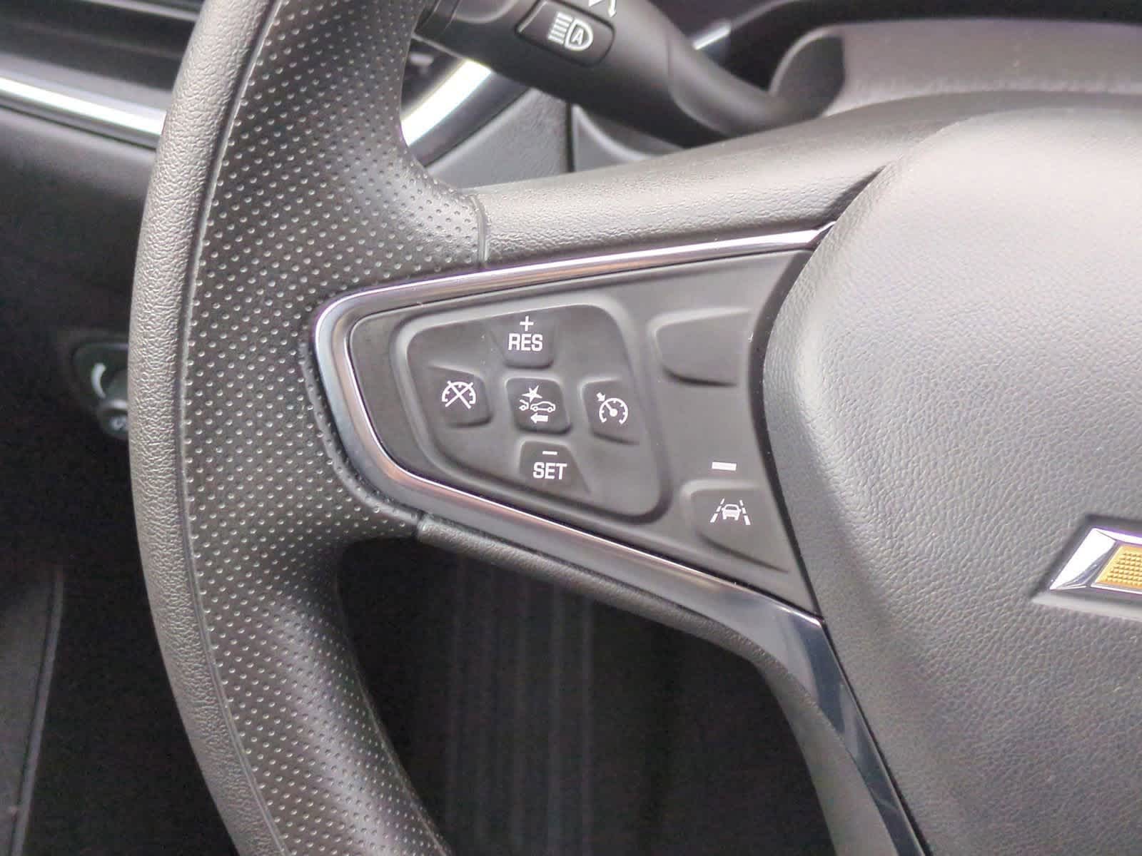 Thumbnail: 2023 Chevrolet Equinox - 23