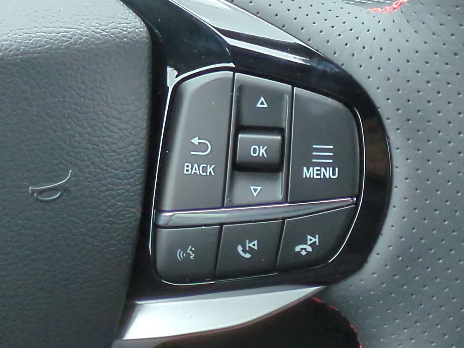 Thumbnail: 2026 Ford Explorer - 24