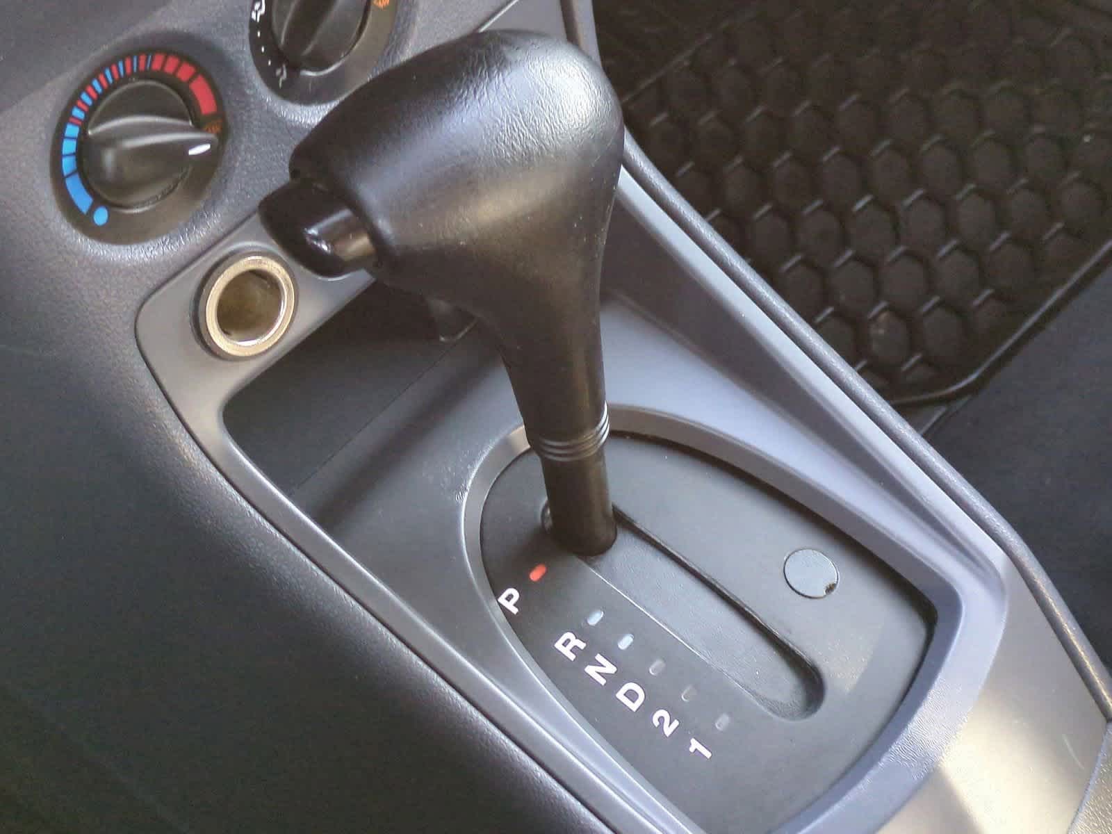 Thumbnail: 2011 Ford Transit Series - 30