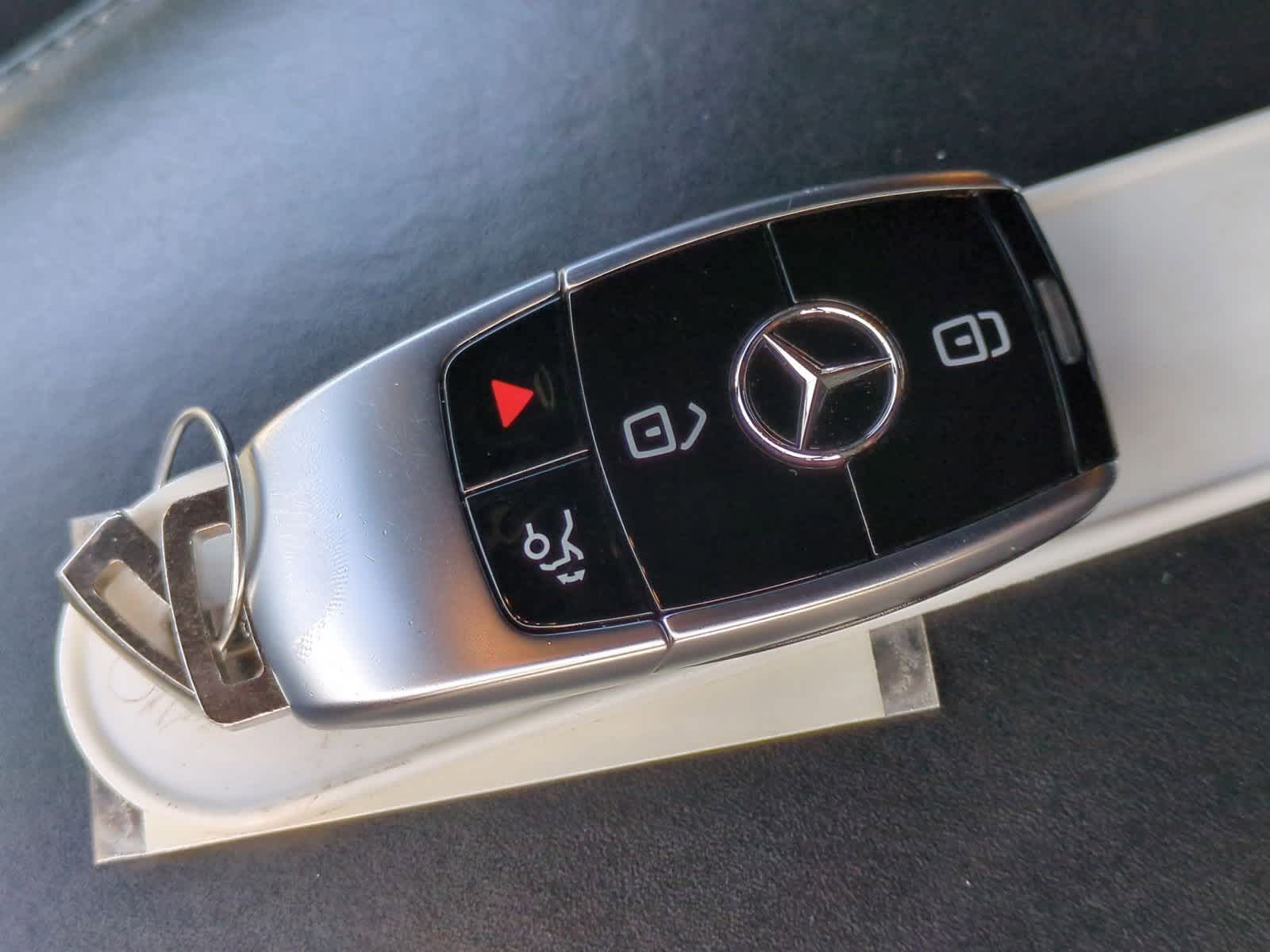 Thumbnail: 2019 Mercedes-Benz S-Class - 37