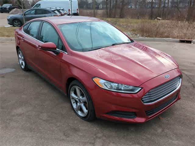 2016 Ford Fusion S 7