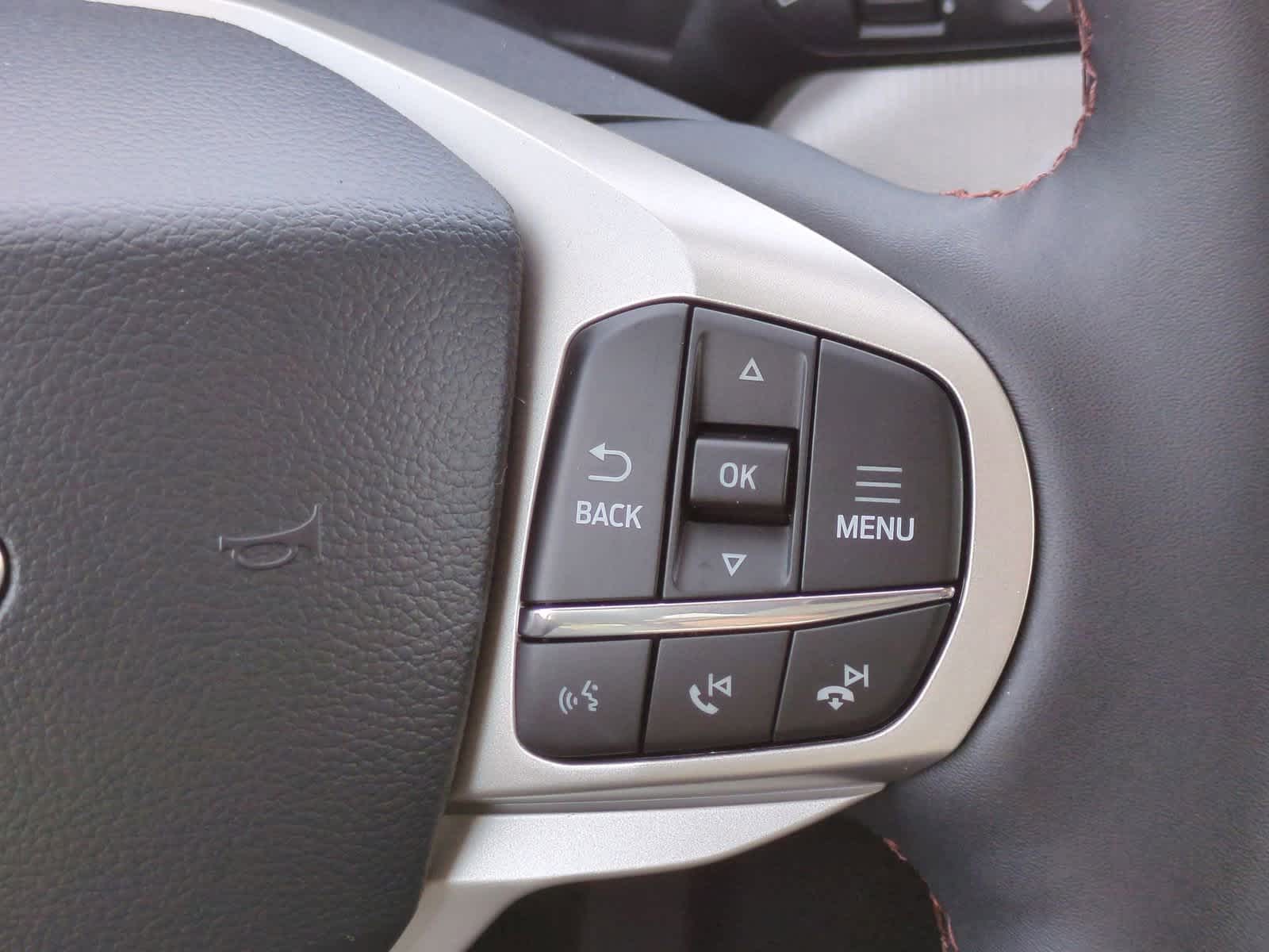 Thumbnail: 2026 Ford Explorer - 26