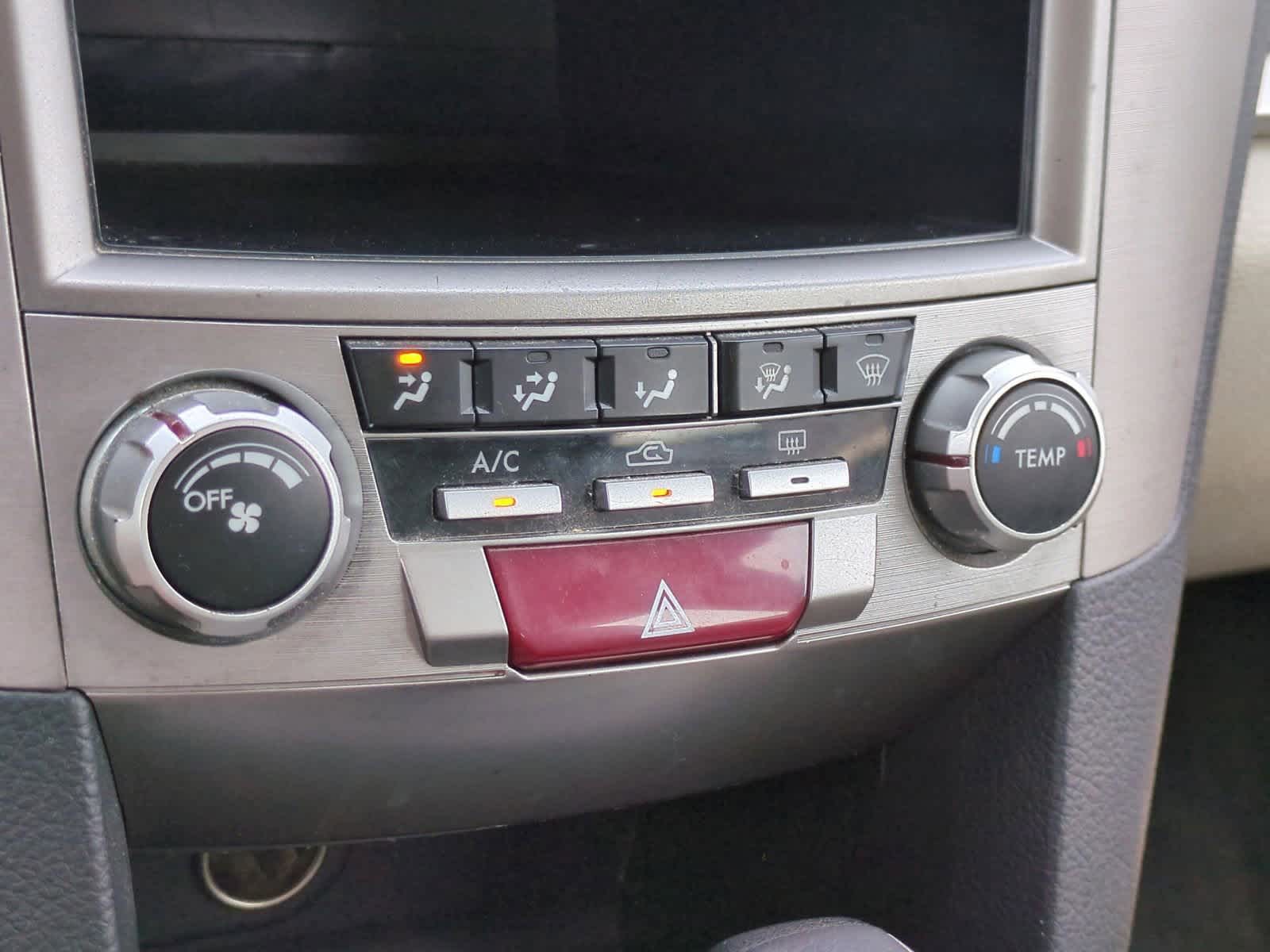 Thumbnail: 2012 Subaru Outback - 28