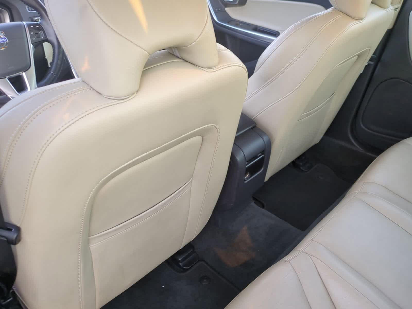 Thumbnail: 2017 Volvo S60 - 18