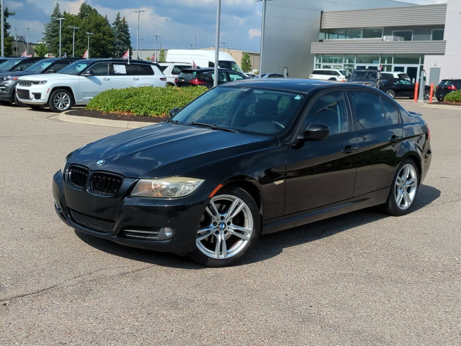 2009 BMW 3 Series 328i xDrive -
                  Waterford, MI