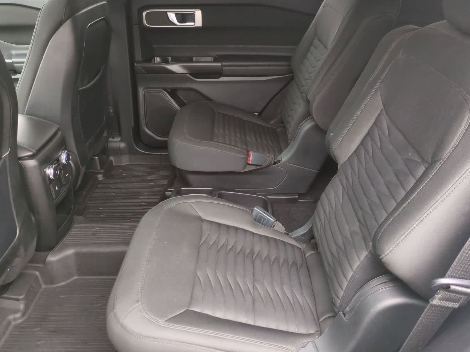 Thumbnail: 2020 Ford Explorer - 17