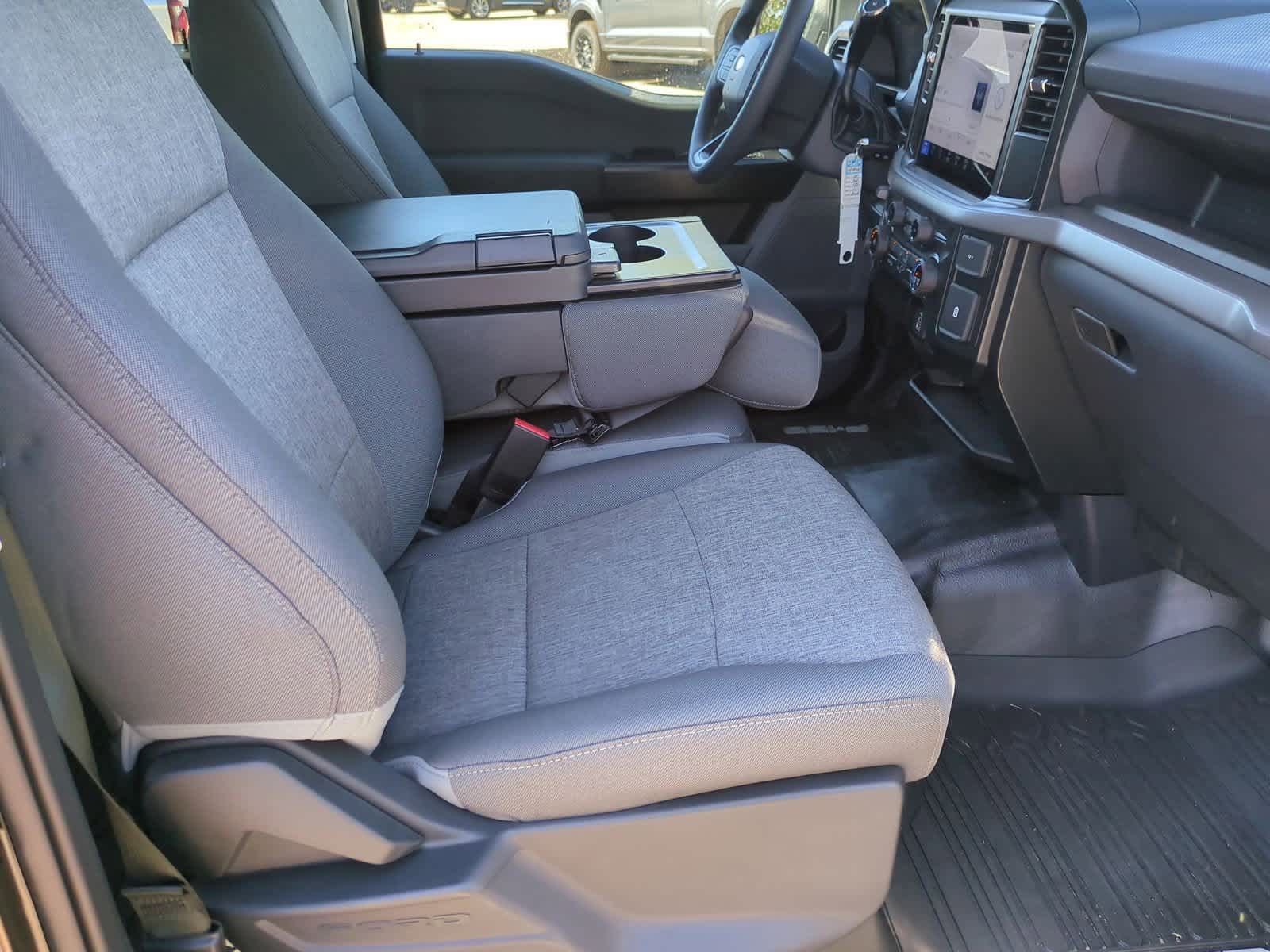 Thumbnail: 2025 Ford F-150 - 21