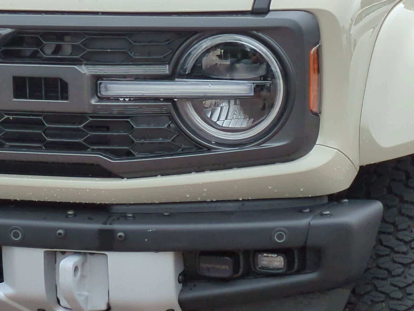 Thumbnail: 2025 Ford Bronco - 11