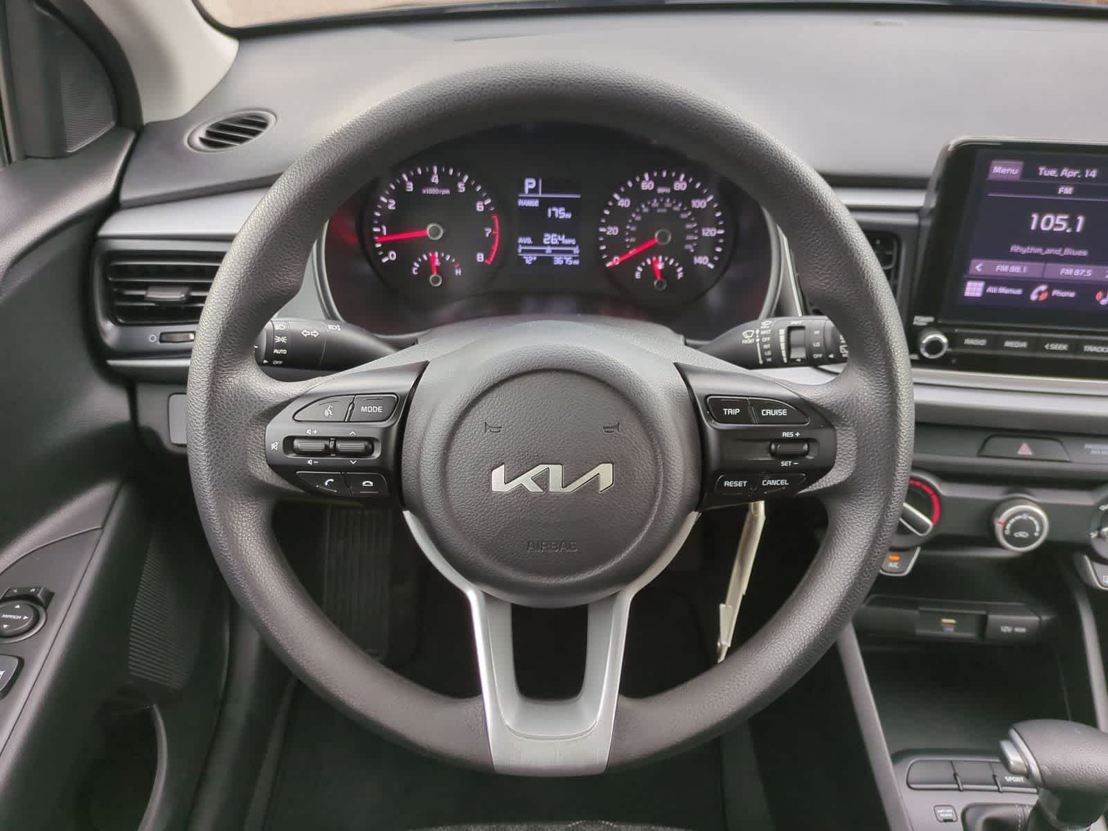 Thumbnail: 2022 Kia Rio5 - 22