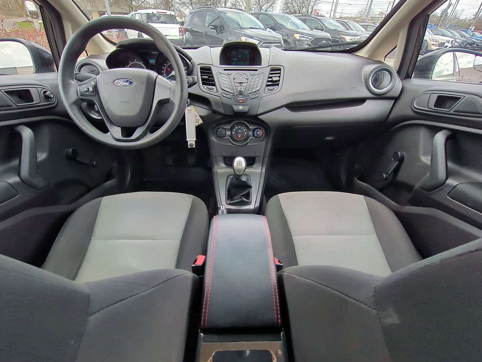 Thumbnail: 2016 Ford Fiesta - 15