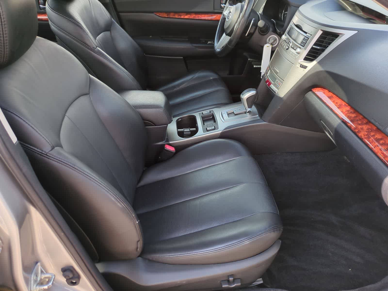 Thumbnail: 2010 Subaru Legacy - 23