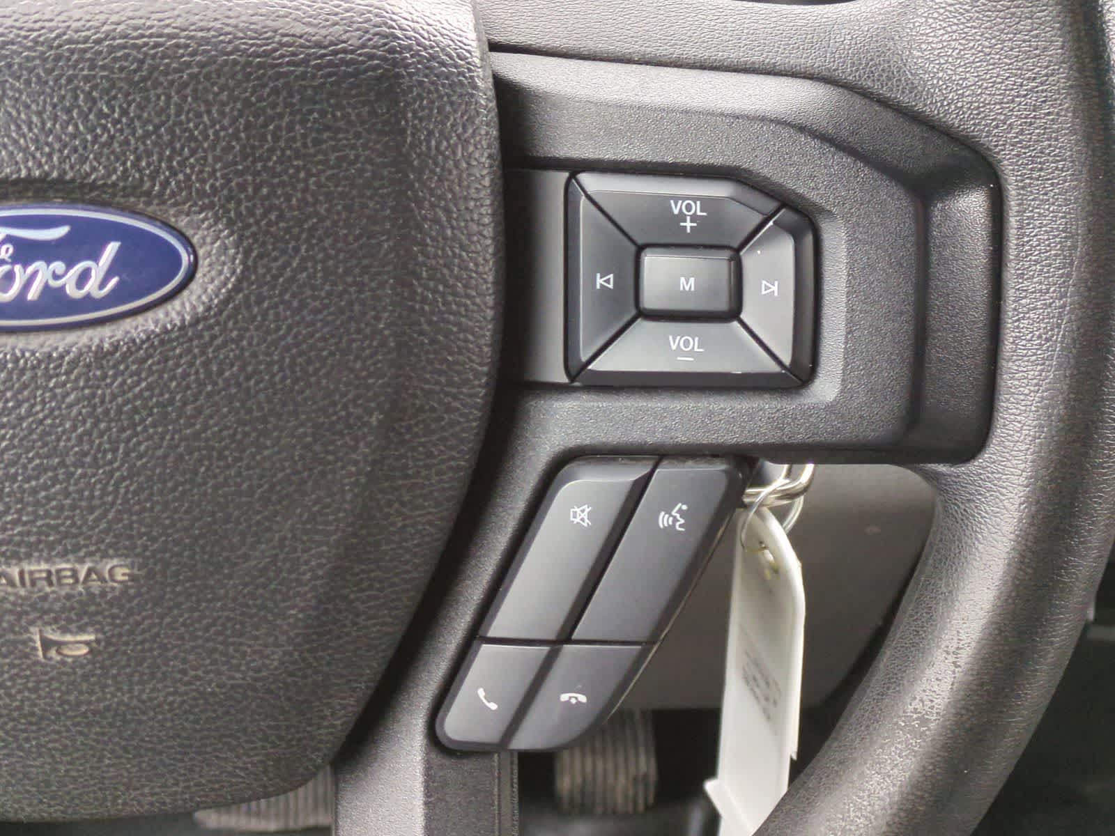 Thumbnail: 2017 Ford Econoline - 24