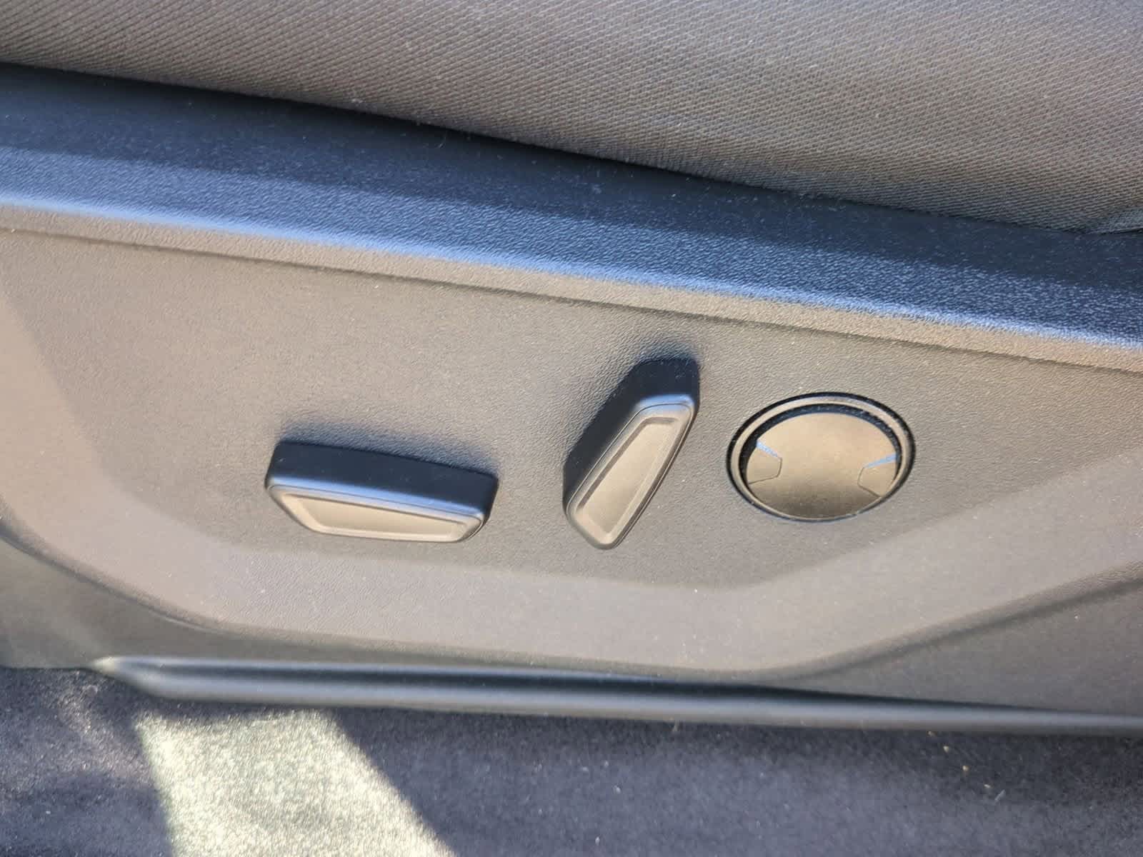 Thumbnail: 2025 Ford F-150 - 17