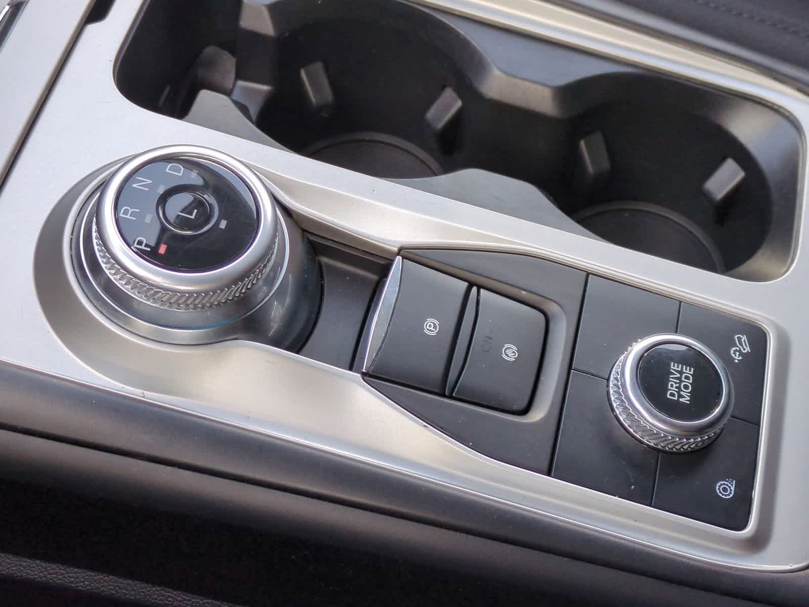 Thumbnail: 2023 Ford Explorer - 32