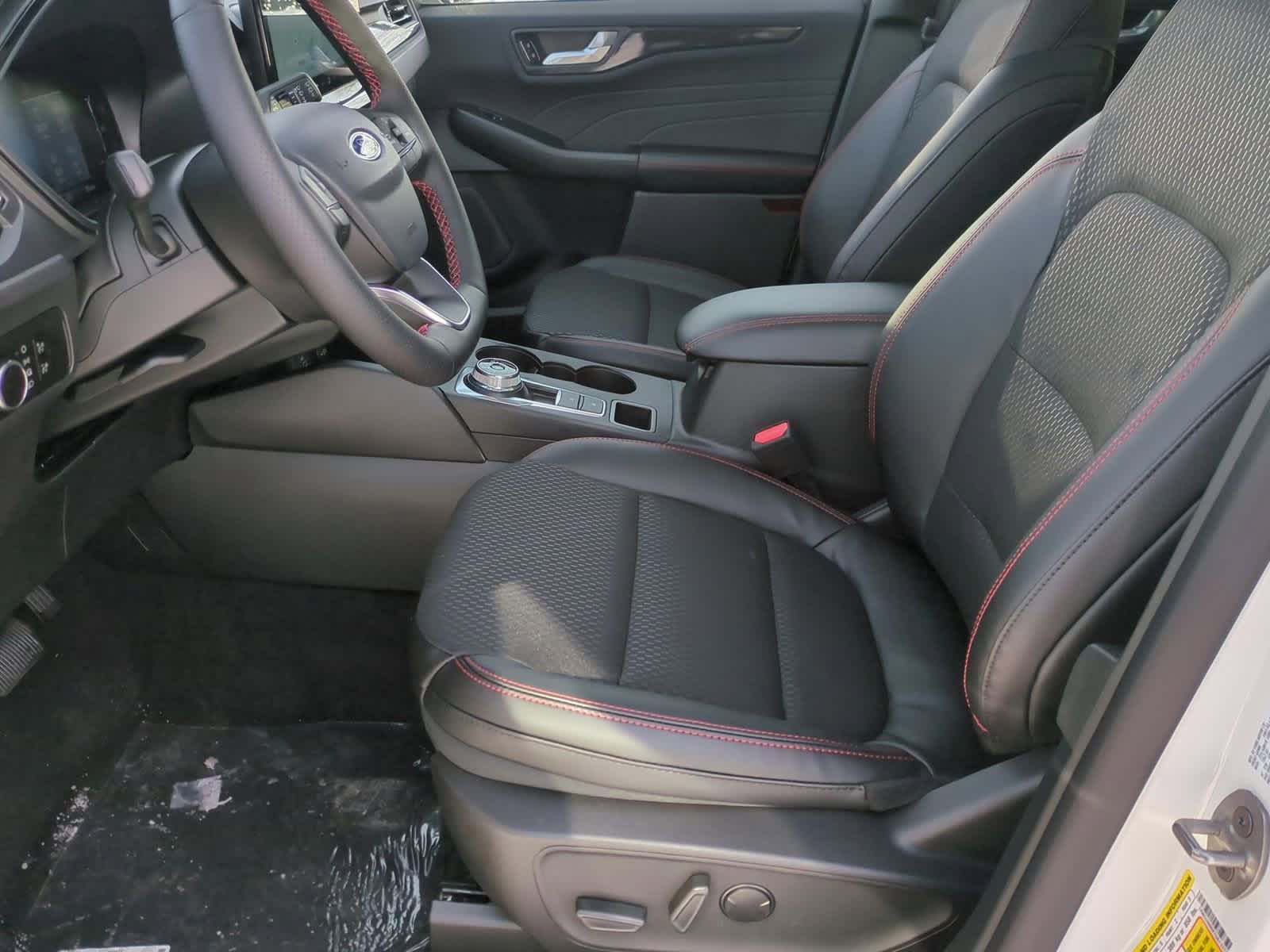 Thumbnail: 2026 Ford Escape - 16