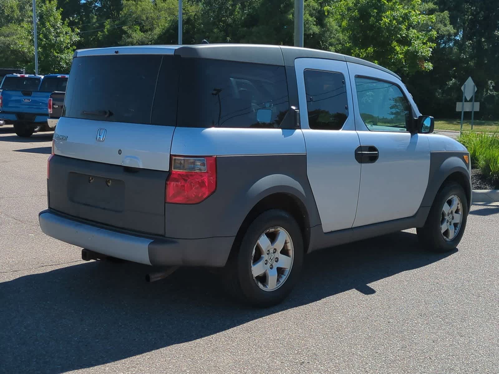 Thumbnail: 2003 Honda Element - 8