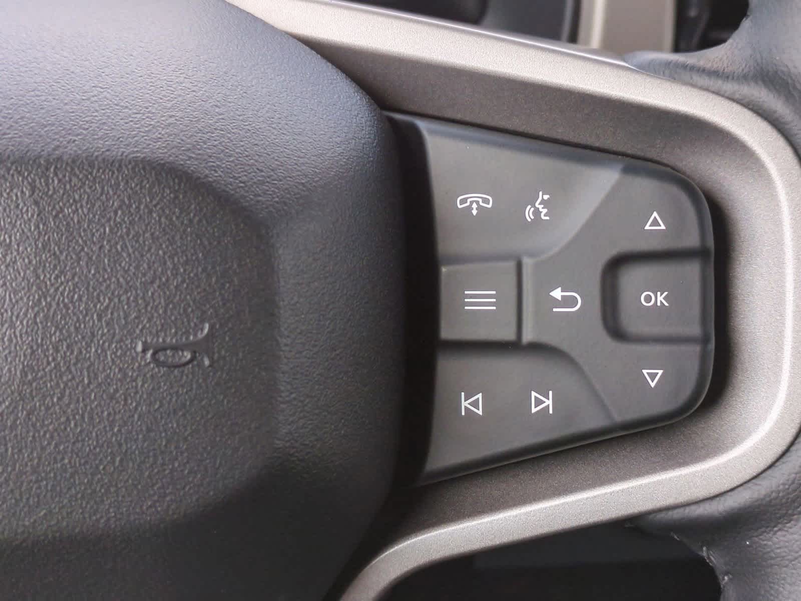 Thumbnail: 2025 Ford Bronco - 24