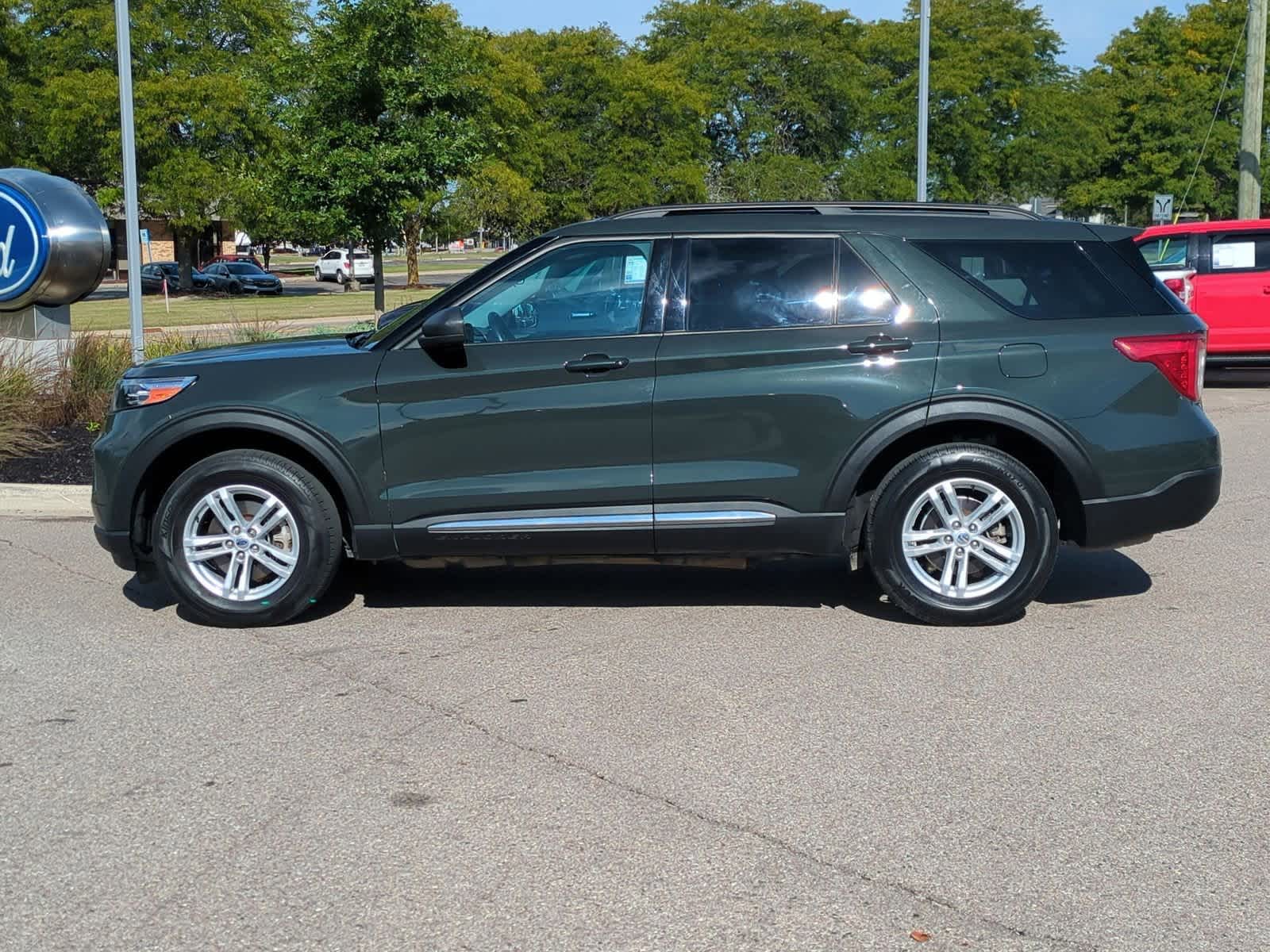 Thumbnail: 2023 Ford Explorer - 5