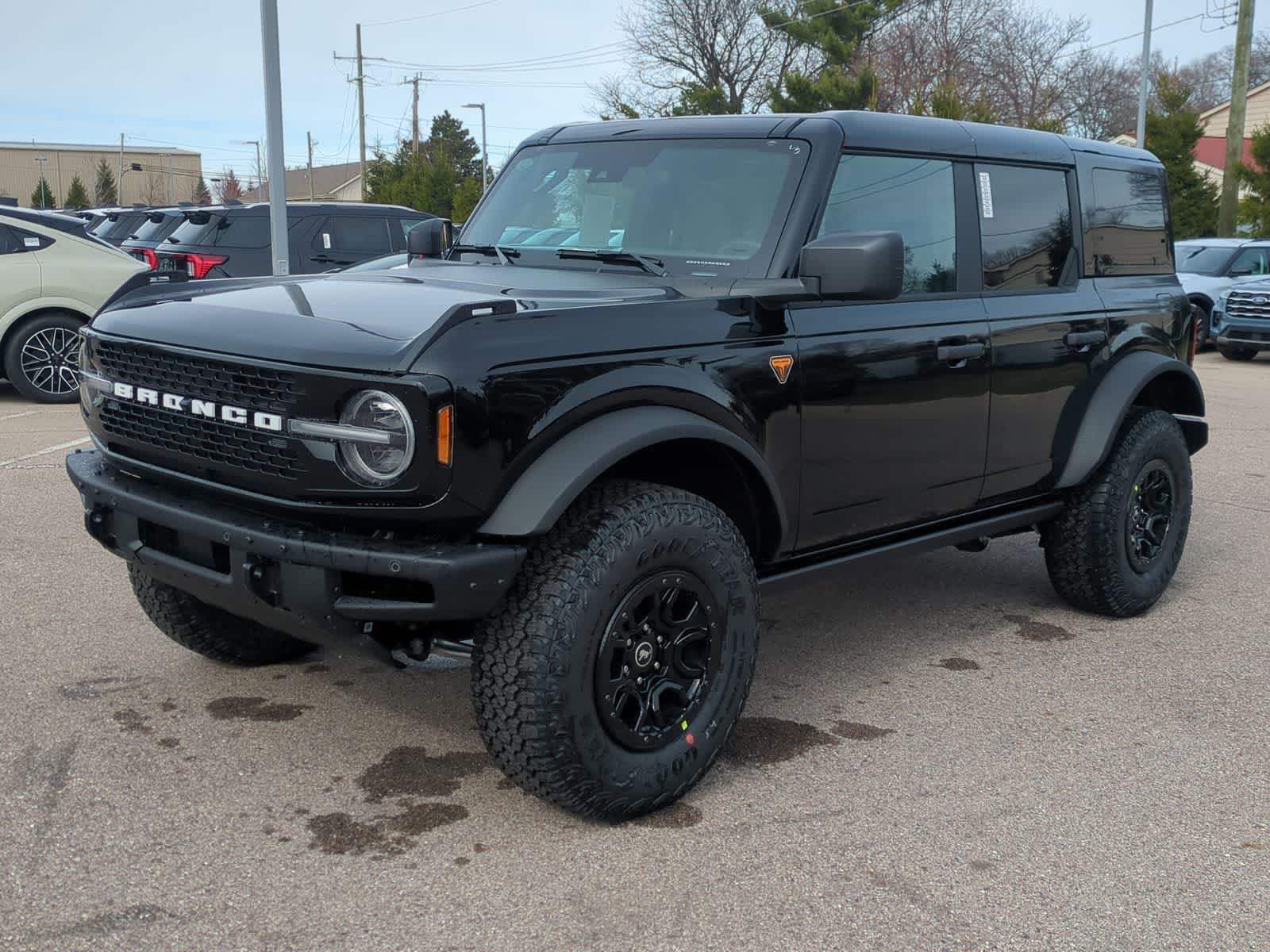 Thumbnail: 2026 Ford Bronco - 3