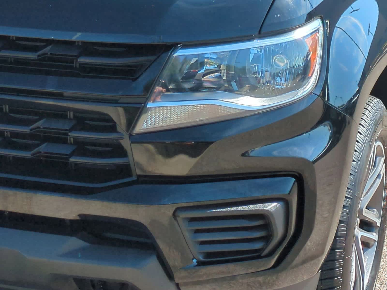 Thumbnail: 2021 Chevrolet Colorado - 11