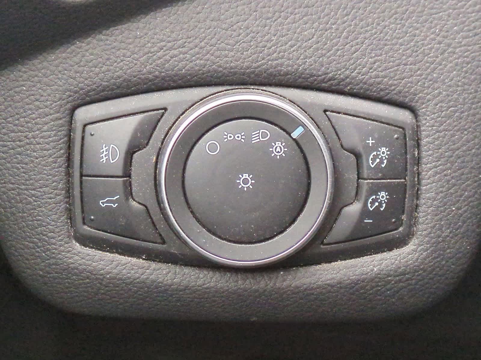 Thumbnail: 2018 Ford Escape - 28