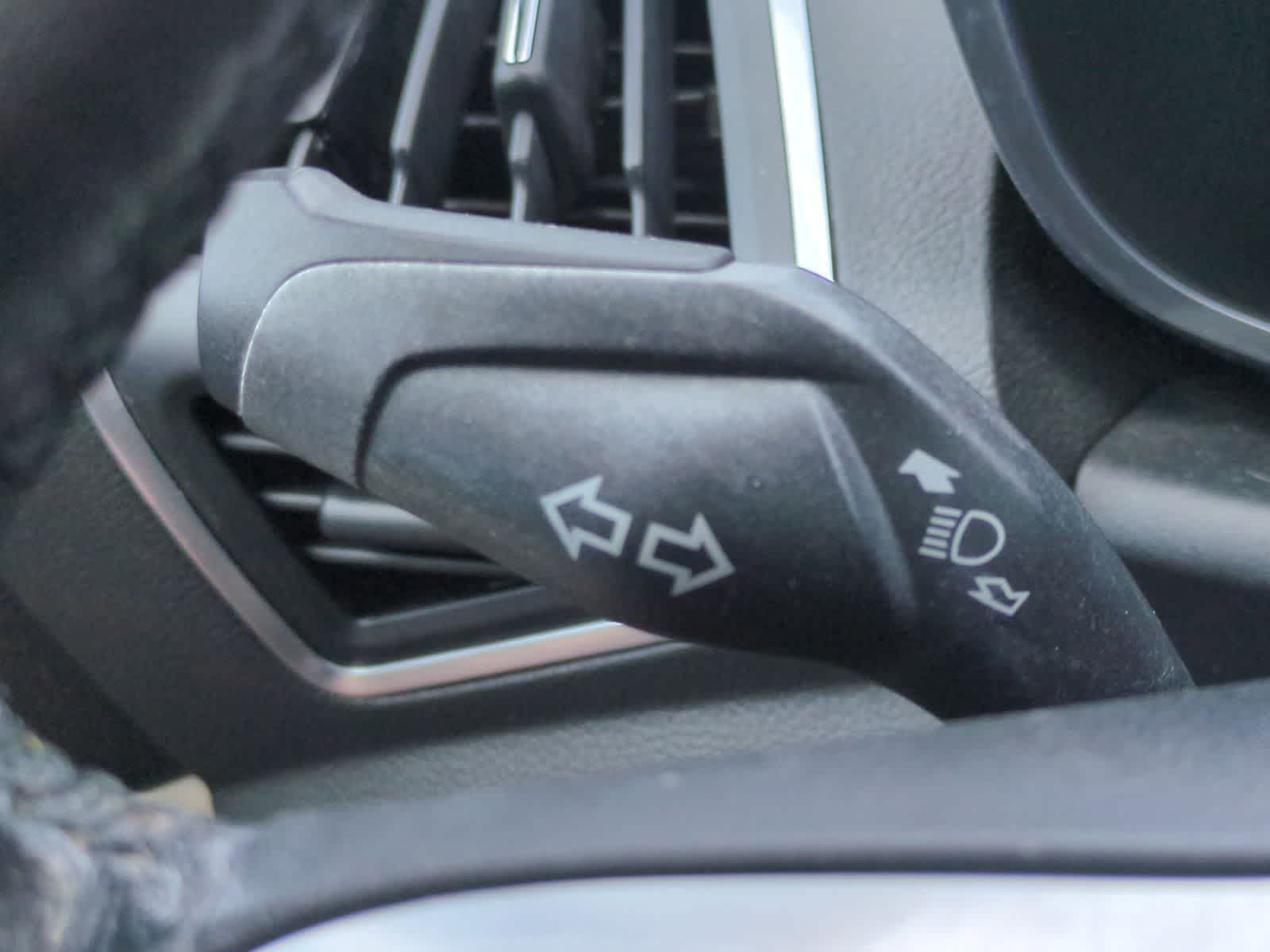 Thumbnail: 2013 Ford C-Max - 26