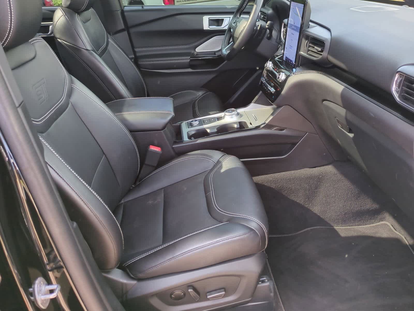Thumbnail: 2023 Ford Explorer - 24