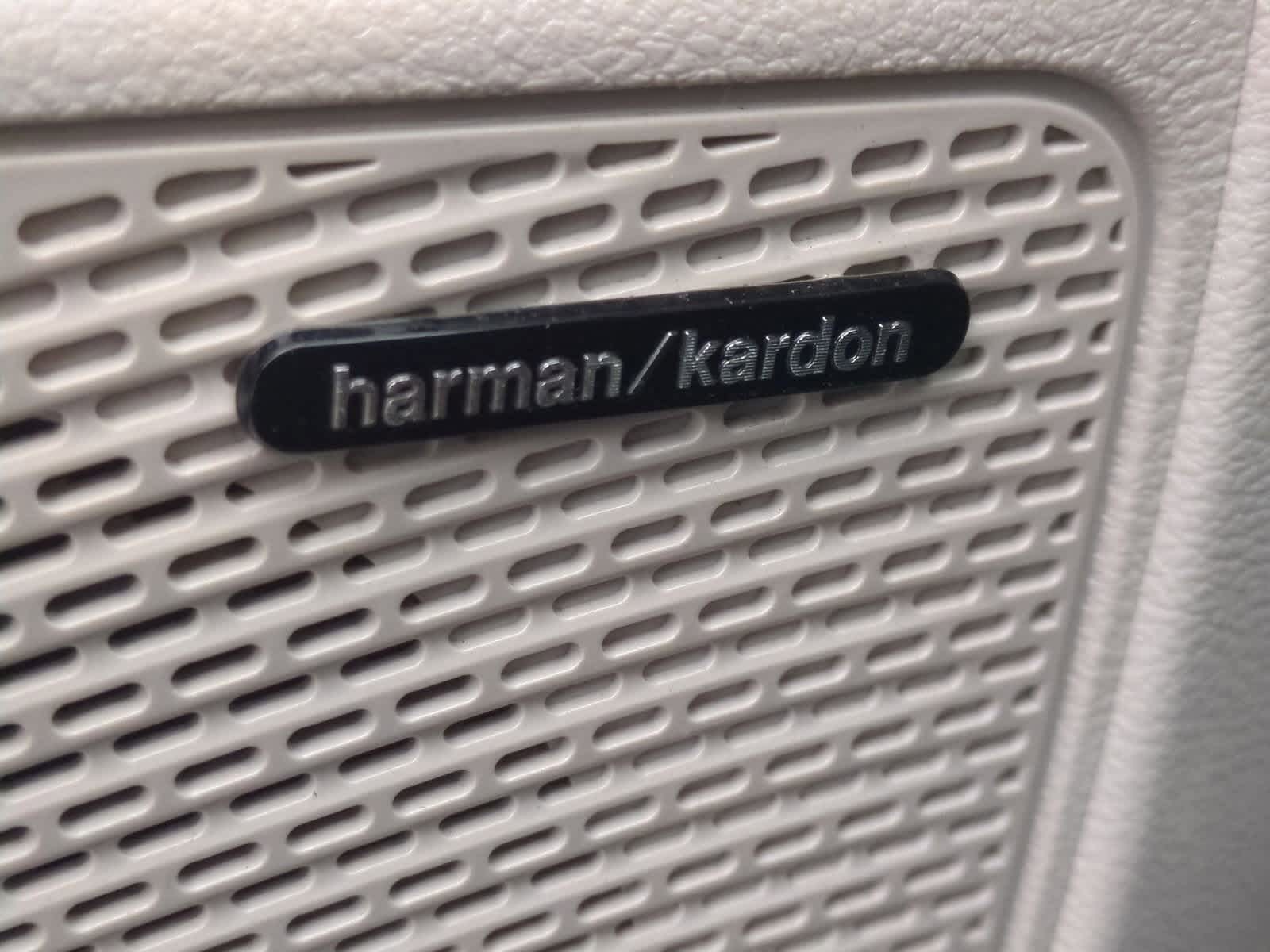 Thumbnail: 2022 Chrysler Pacifica - 34