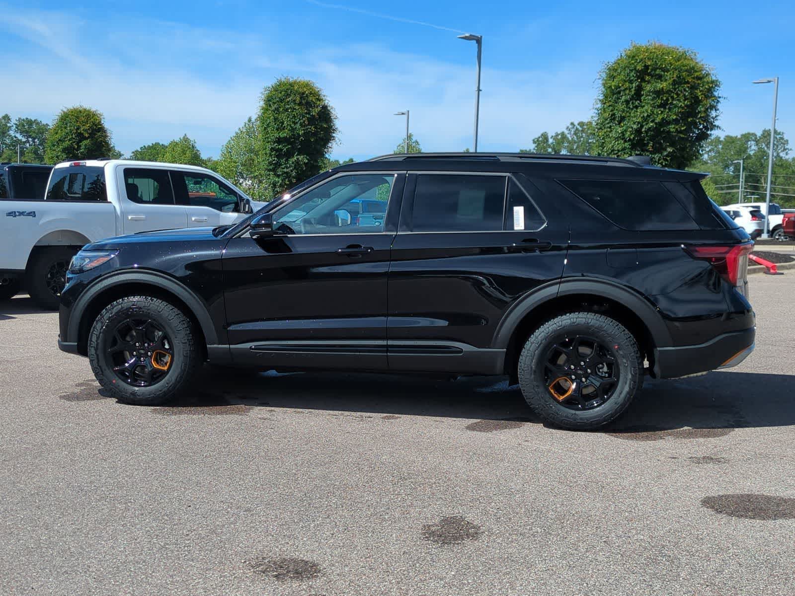 Thumbnail: 2026 Ford Explorer - 5