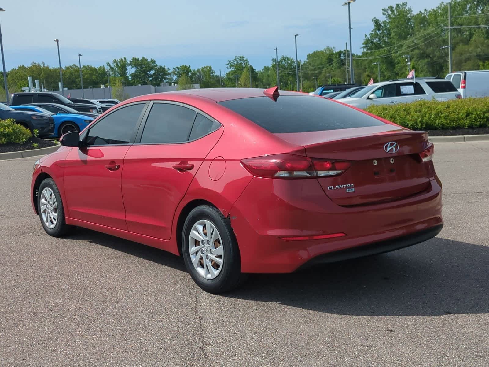 Thumbnail: 2017 Hyundai Elantra - 6