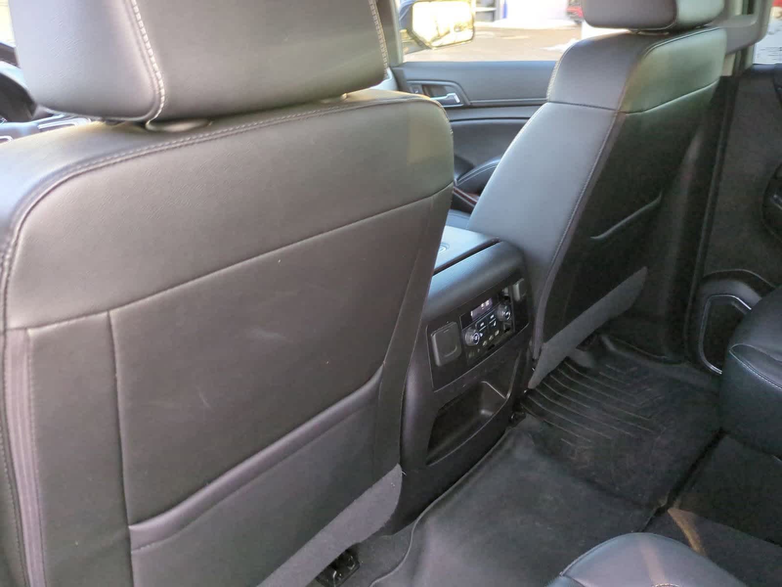 Thumbnail: 2020 GMC Yukon XL - 18