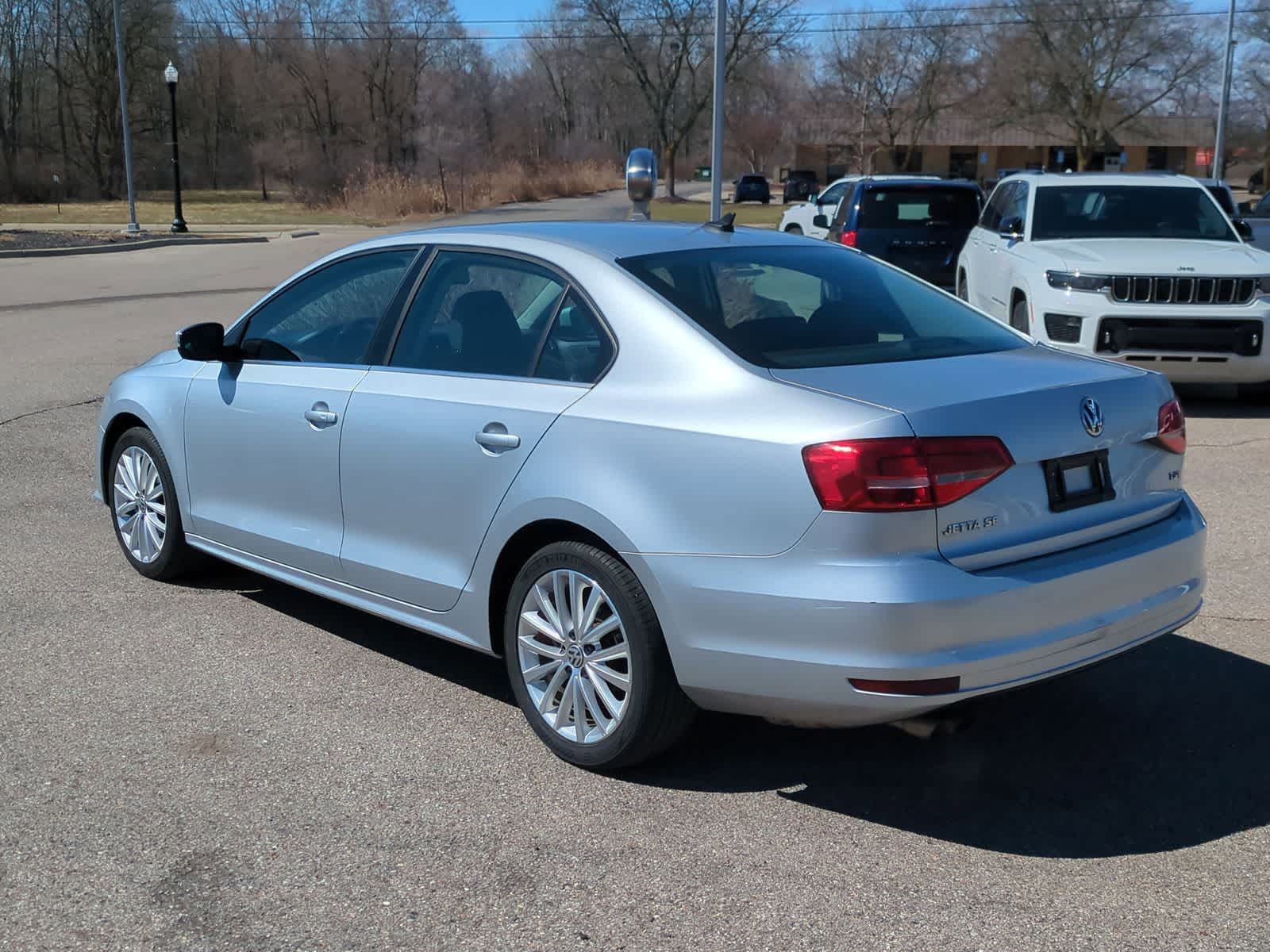 Thumbnail: 2015 Volkswagen Jetta - 6