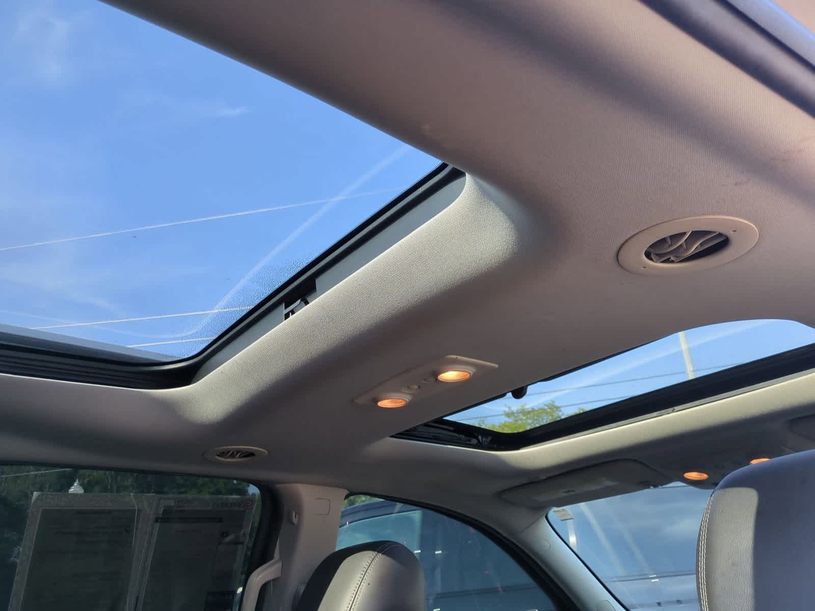 Thumbnail: 2015 GMC Acadia - 22