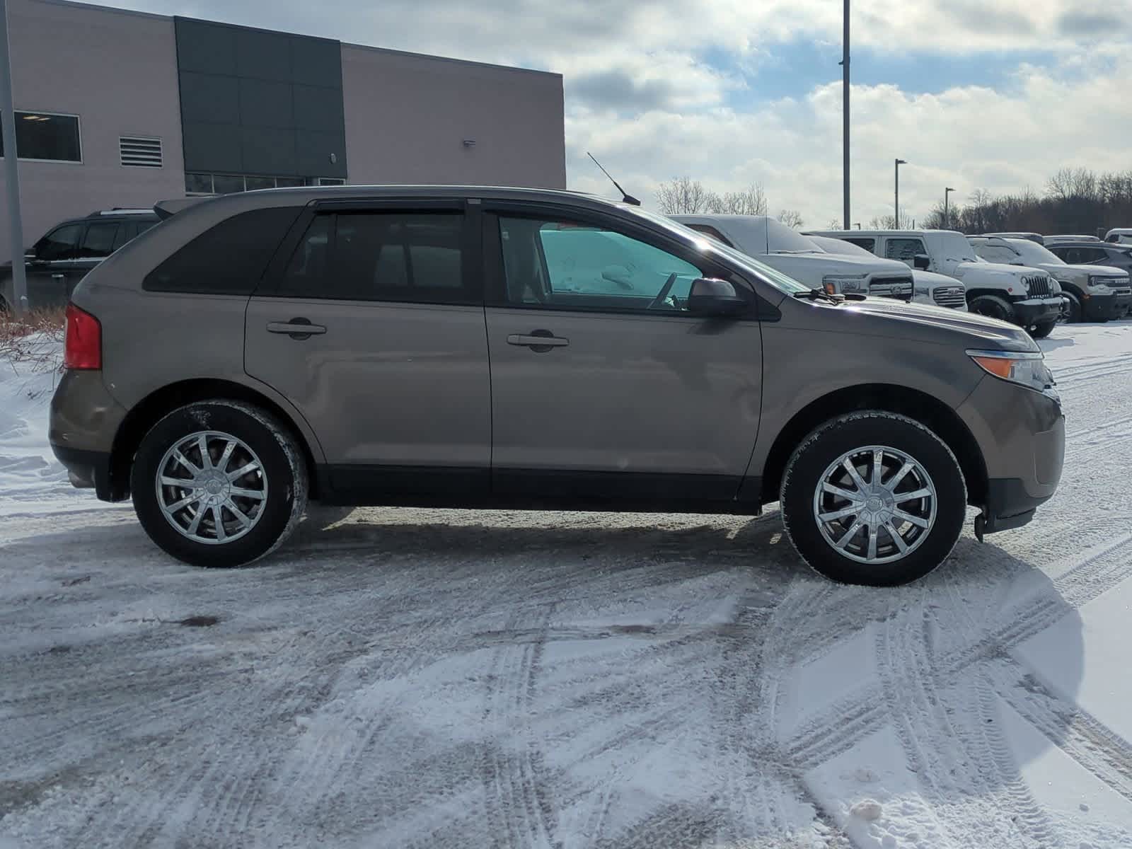 Thumbnail: 2013 Ford Edge - 9