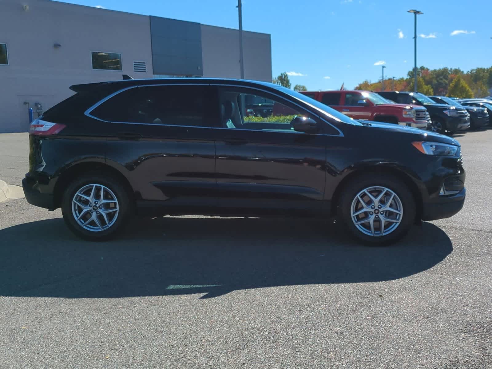 Thumbnail: 2024 Ford Edge - 9