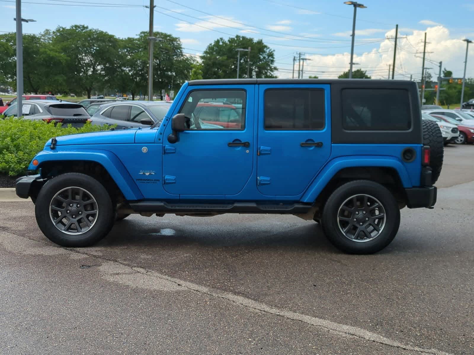 Thumbnail: 2016 Jeep Wrangler - 5