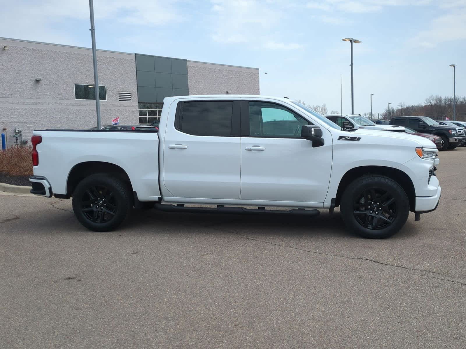 2023 Chevrolet Silverado 1500 RST 9