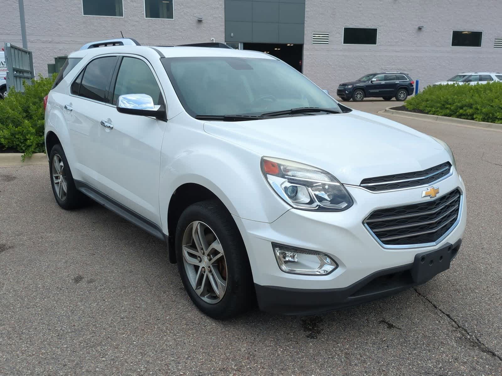Thumbnail: 2017 Chevrolet Equinox - 2
