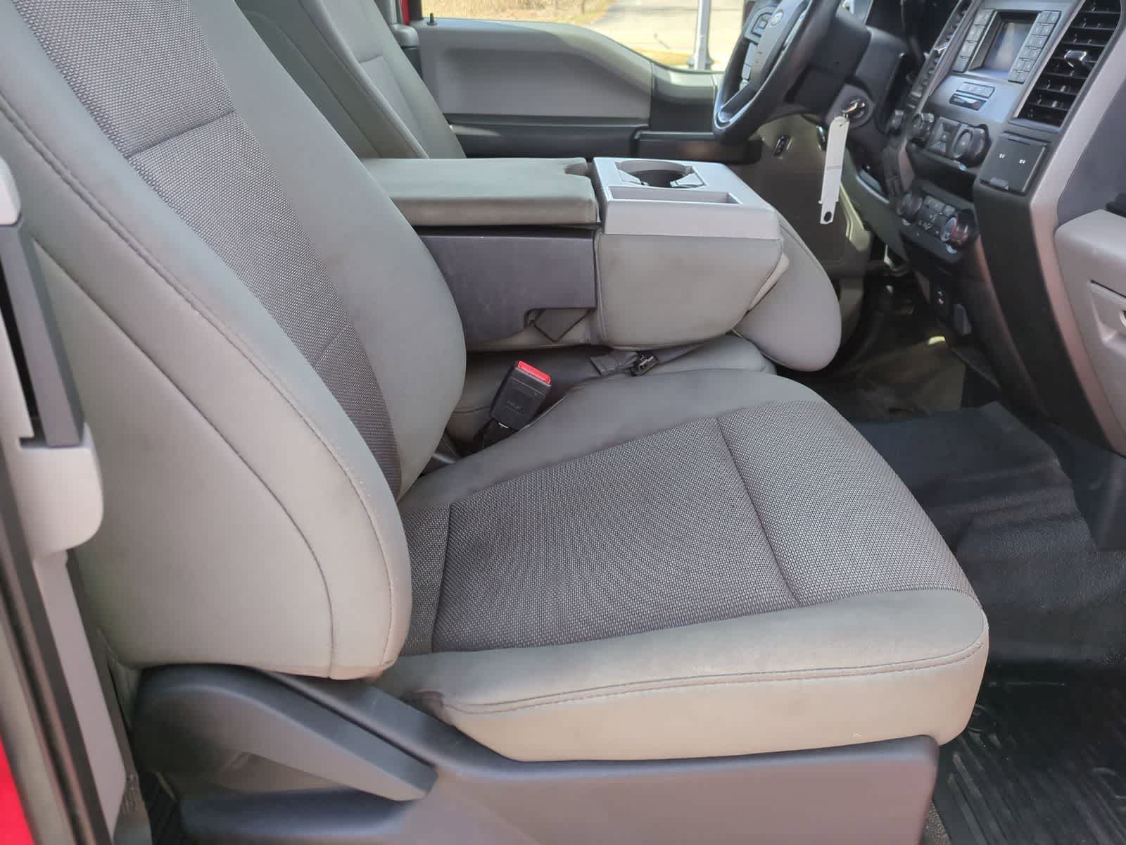 Thumbnail: 2022 Ford Econoline - 21