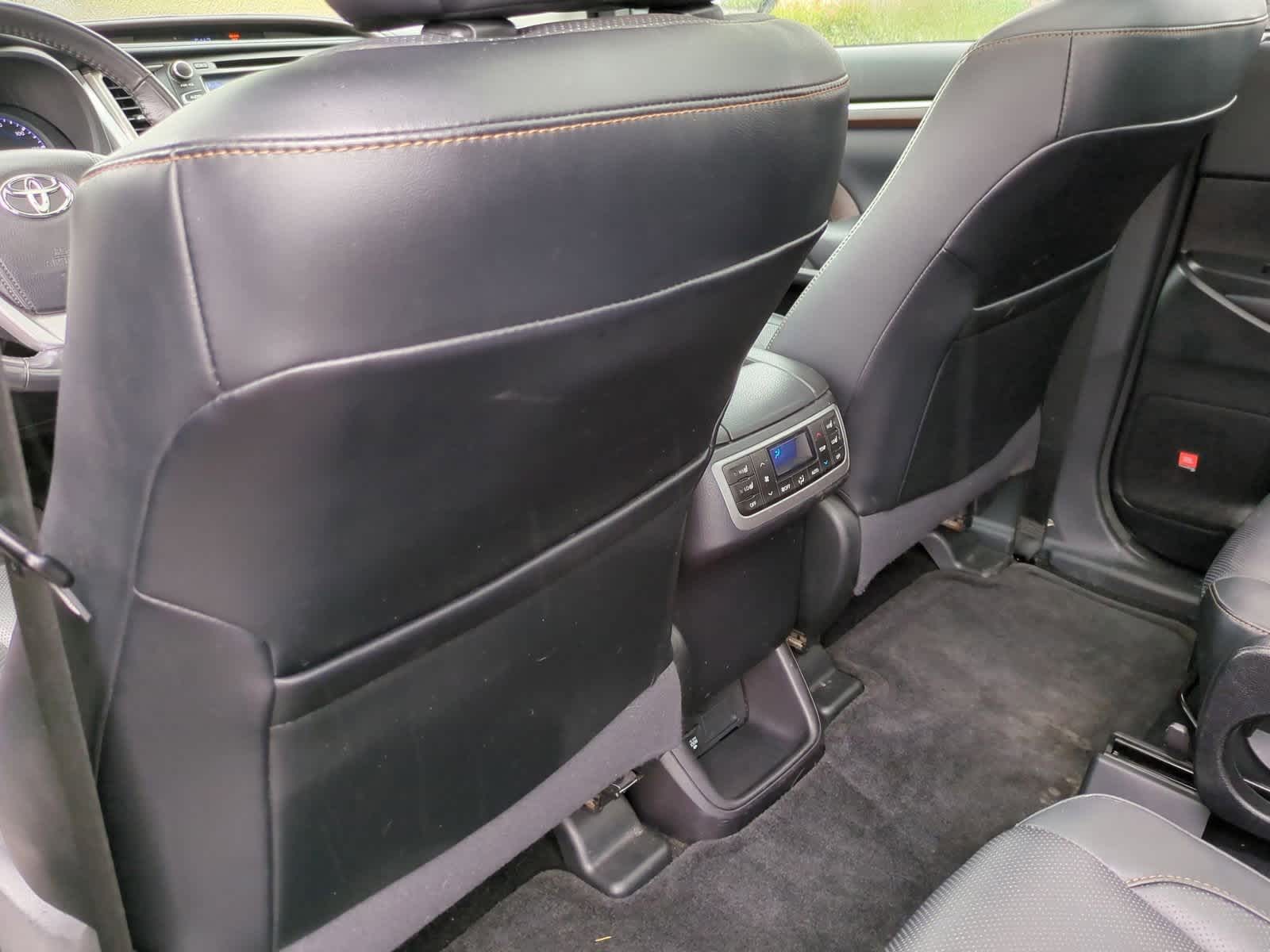 Thumbnail: 2015 Toyota Highlander - 18