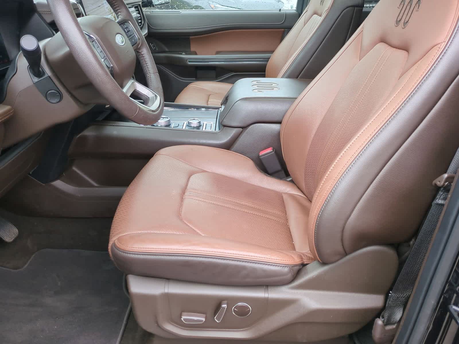 Thumbnail: 2022 Ford Expedition - 16