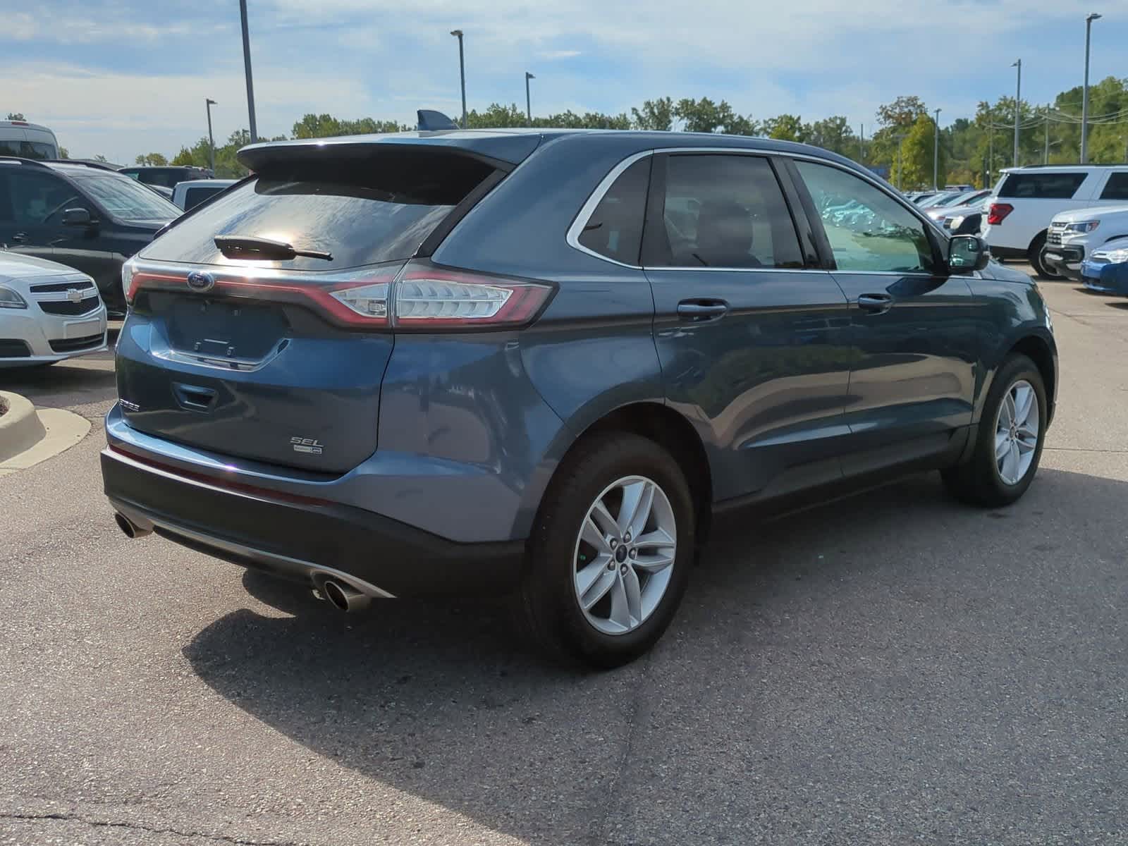 Thumbnail: 2018 Ford Edge - 8