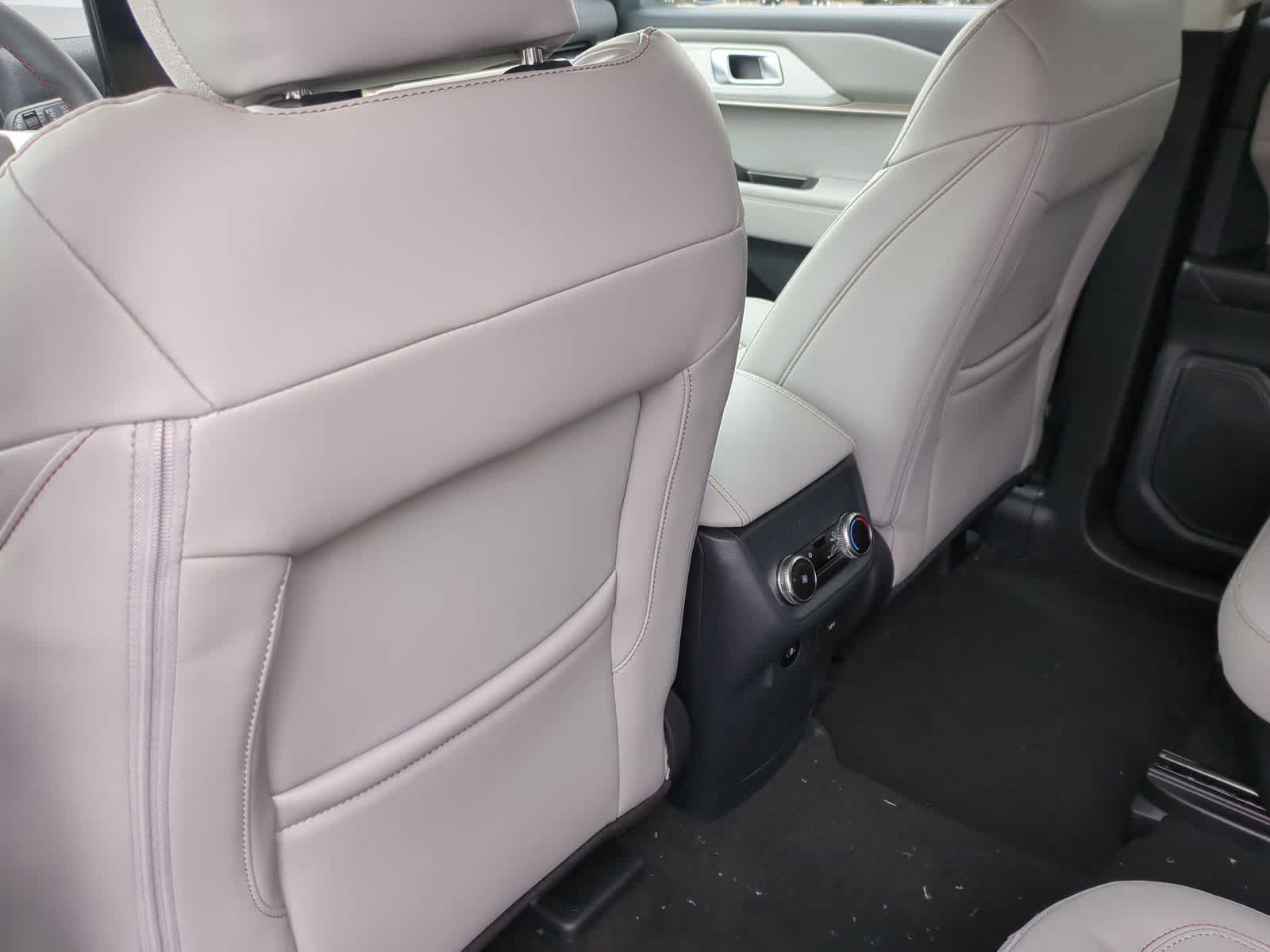 Thumbnail: 2026 Ford Explorer - 18