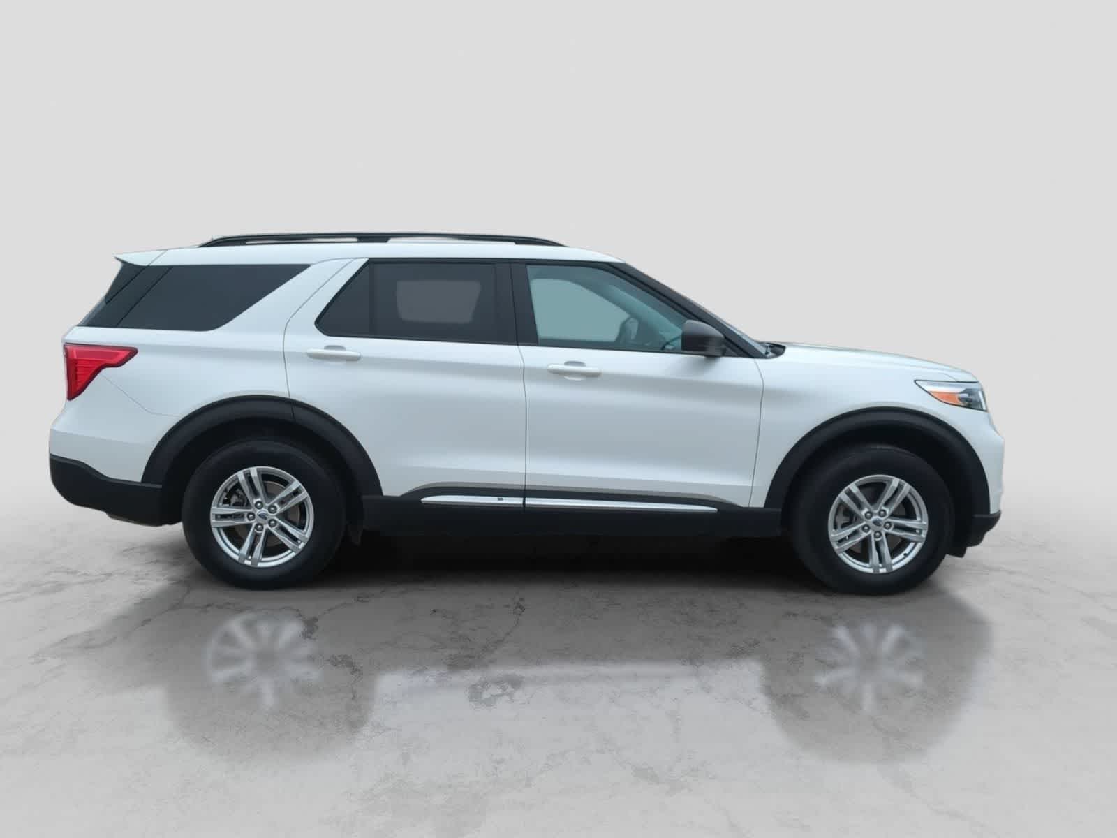 Thumbnail: 2024 Ford Explorer - 9