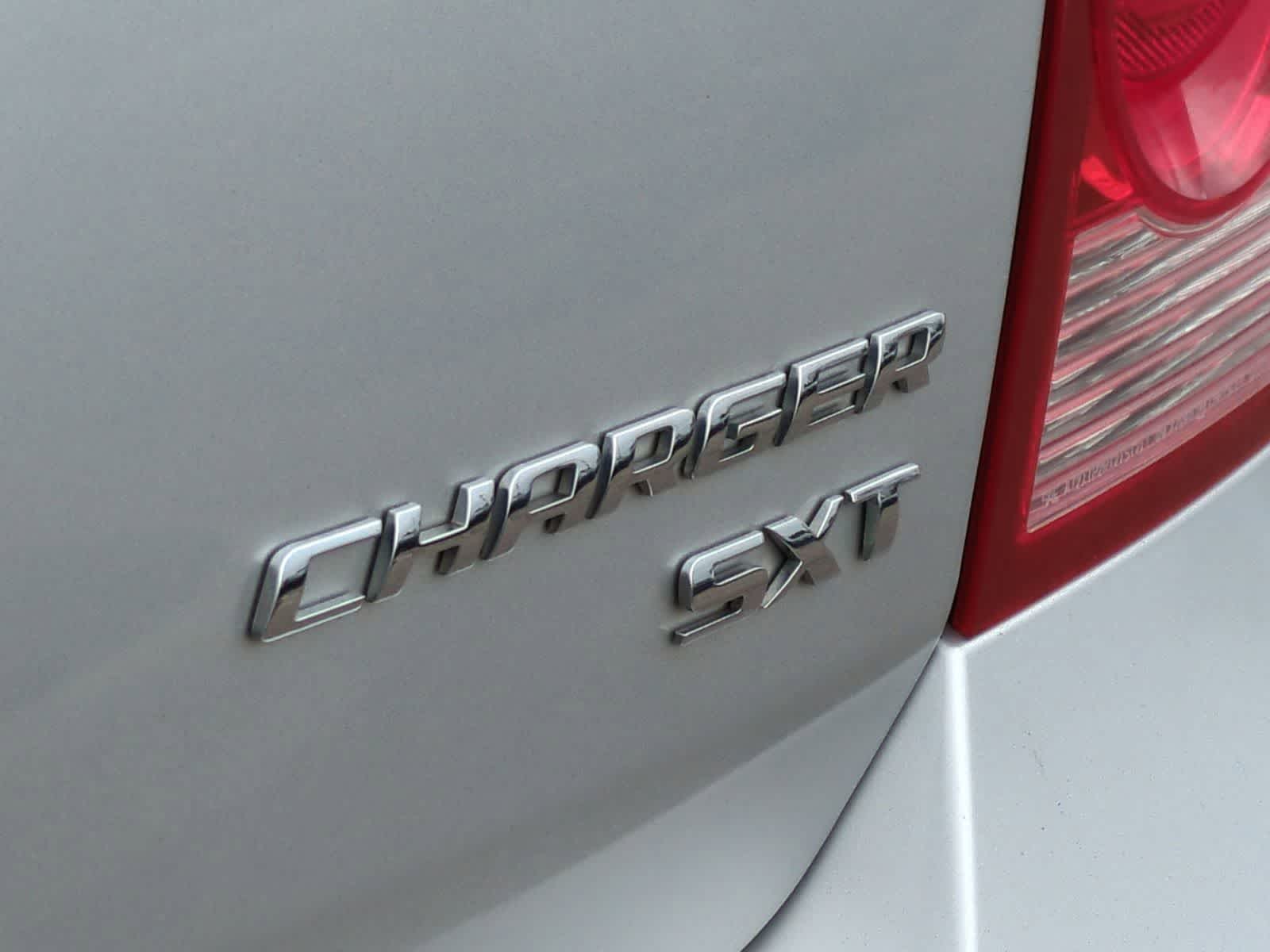 Thumbnail: 2010 Dodge Charger - 13