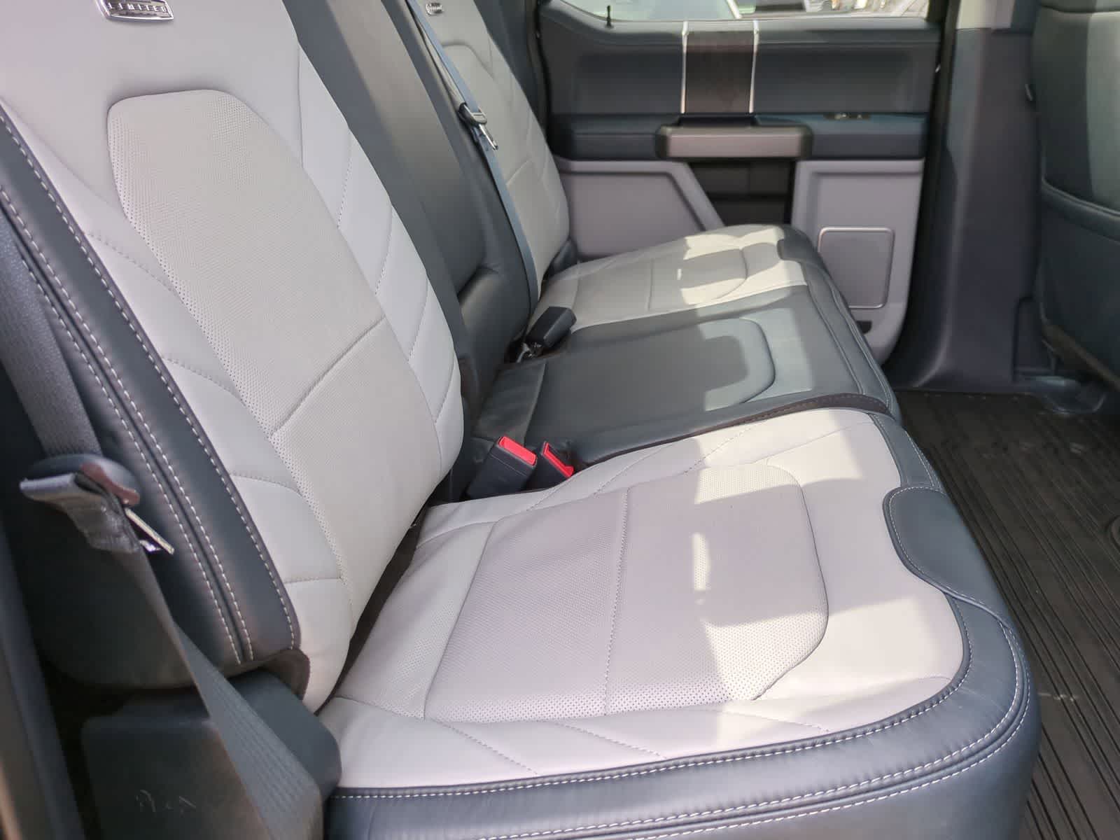 Thumbnail: 2022 Ford Econoline - 21