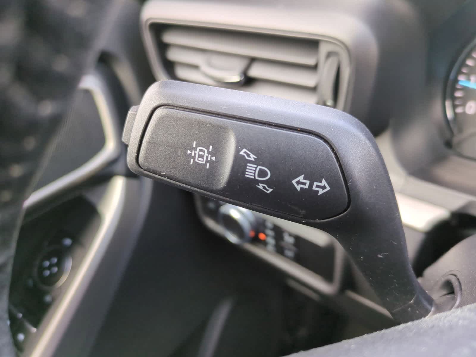 Thumbnail: 2023 Ford Explorer - 28