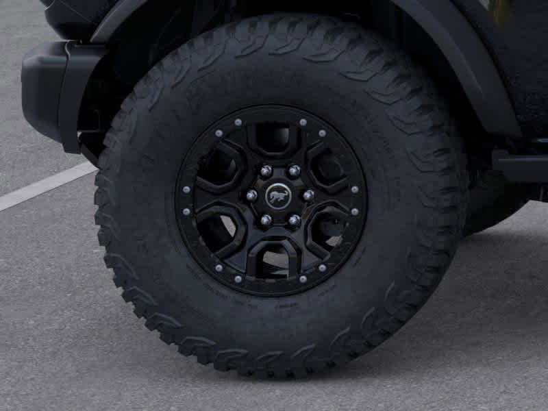 Thumbnail: 2025 Ford Bronco - 21